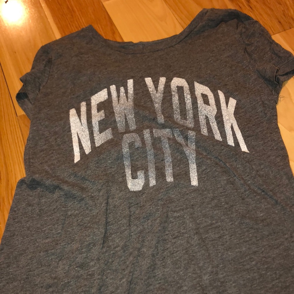 American Eagle graphic tee shirt